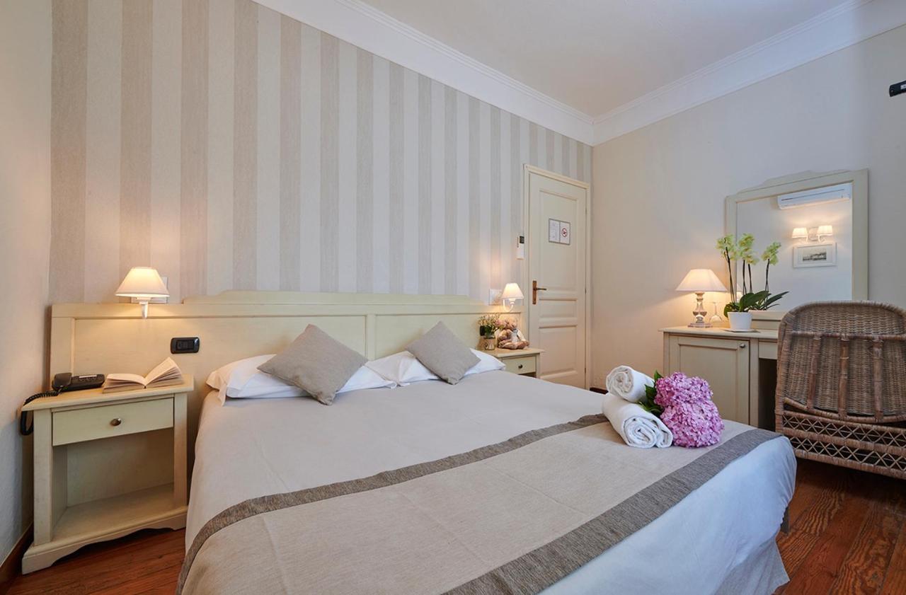 Hotel Villa Aurora Lezzeno Esterno foto
